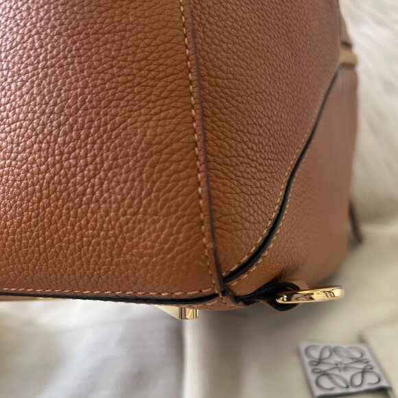 Loewe Edge Puzzle Bag, Large, Tan, with Dust Bag - Picture 10 of 15